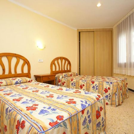 Apartamentos Bahia Dorada Y Iris Salou Kültér fotó