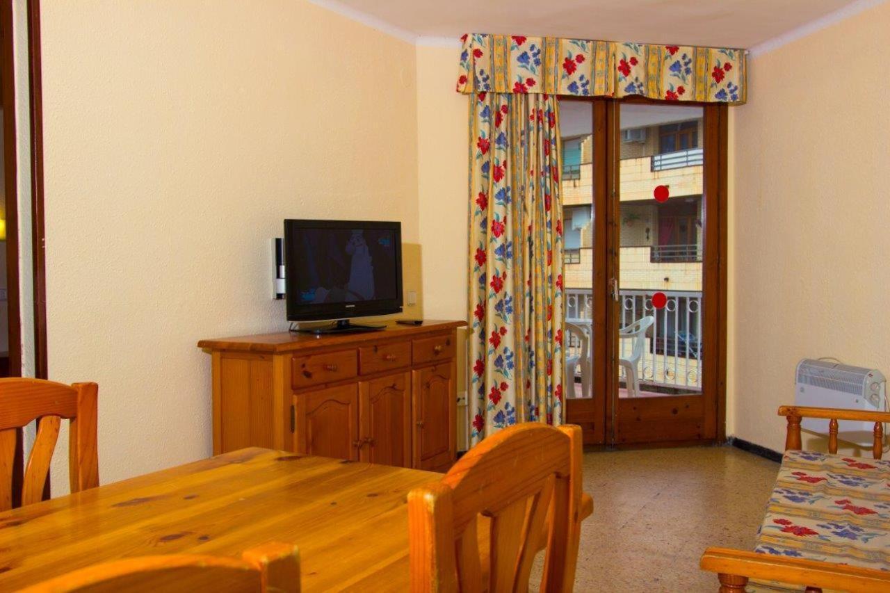 Apartamentos Bahia Dorada Y Iris Salou Kültér fotó
