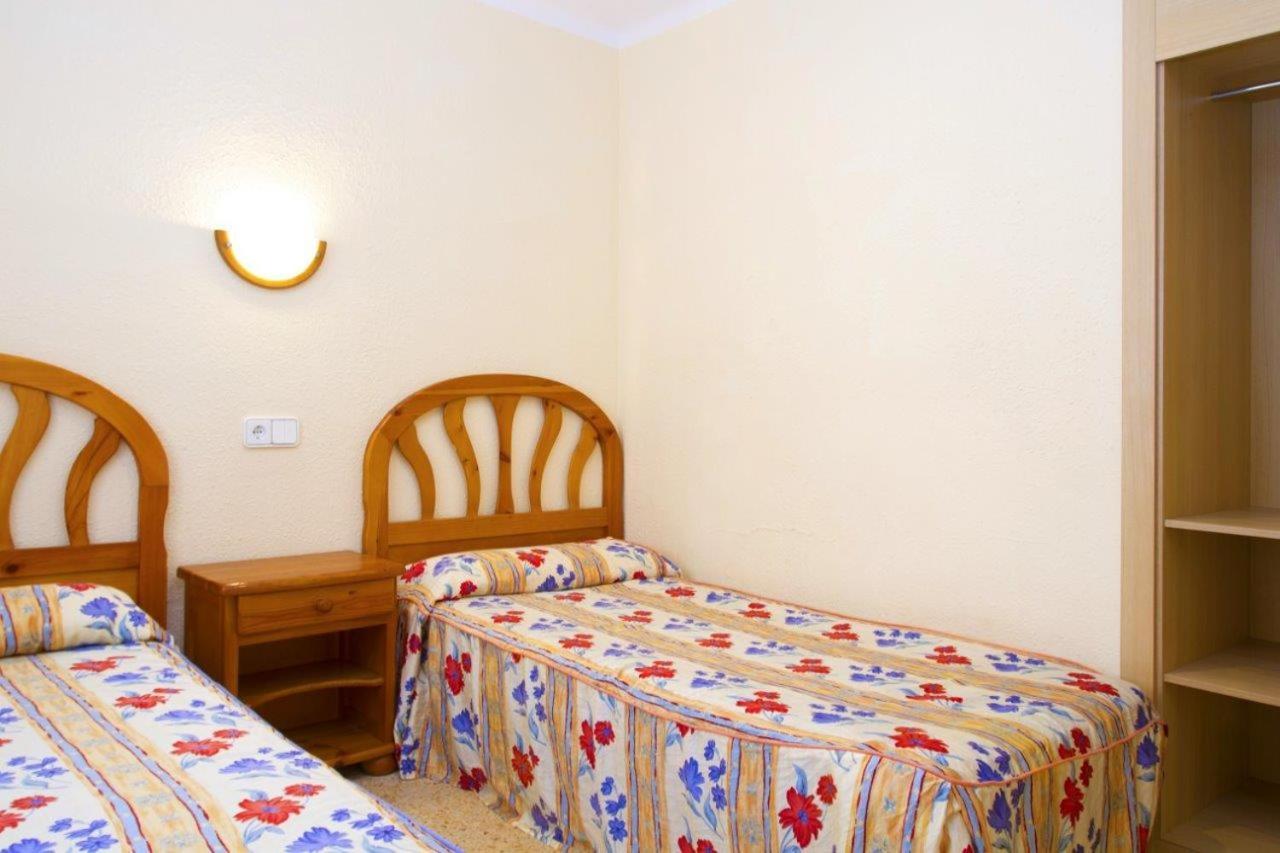 Apartamentos Bahia Dorada Y Iris Salou Kültér fotó