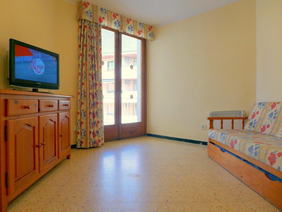 Apartamentos Bahia Dorada Y Iris Salou Kültér fotó