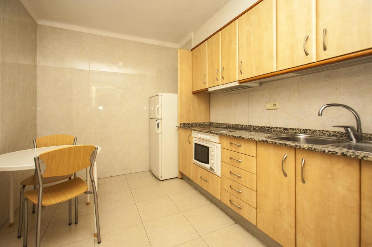 Apartamentos Bahia Dorada Y Iris Salou Kültér fotó